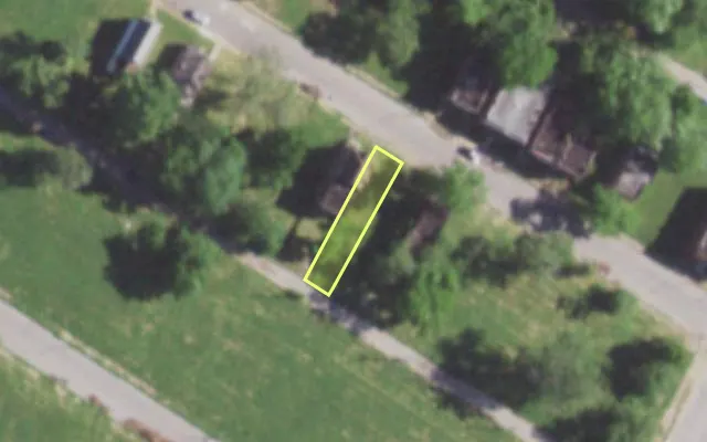 Aerial view of 5828 COTE BRILLIANTE AV — vacant lot, St. Louis with approximate parcel outline