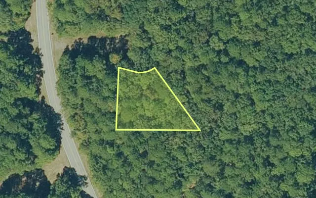 Aerial view of VAN BUREN County parcel 4300-18007-0000 — Arkansas post-auction with approximate parcel outline