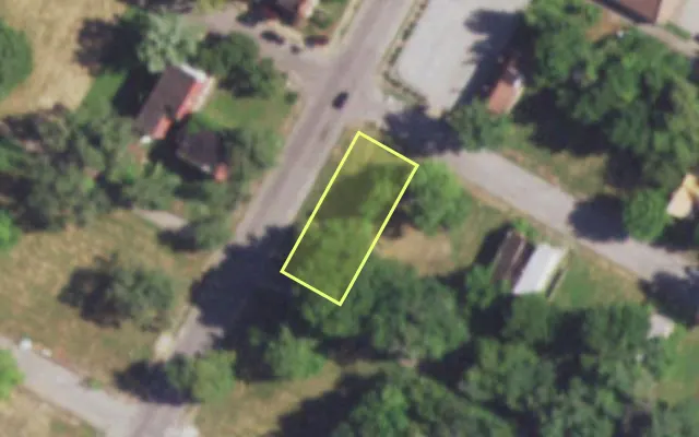 Aerial view of 4366 GARFIELD AV — vacant lot, St. Louis with approximate parcel outline