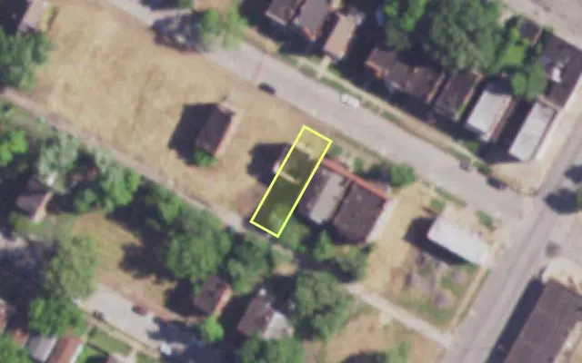 Aerial view of 3920 MAFFITT AV — vacant lot, St. Louis with approximate parcel outline
