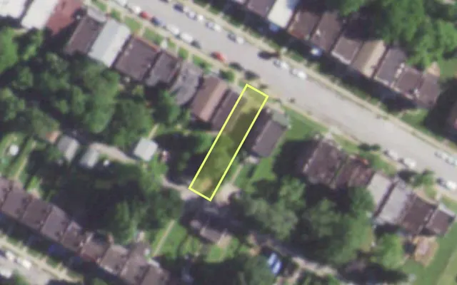 Aerial view of 5140 WABADA AV — vacant lot, St. Louis with approximate parcel outline