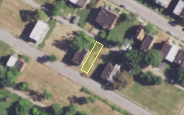 Aerial view of 3831 KENNERLY AV — vacant lot, St. Louis with approximate parcel outline