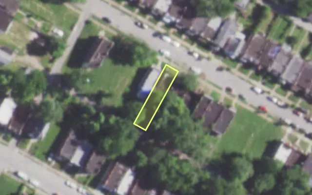 Aerial view of 5352 LOTUS AV — vacant lot, St. Louis with approximate parcel outline