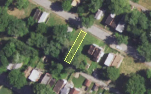 Aerial view of 4336 GARFIELD AV — vacant lot, St. Louis with approximate parcel outline