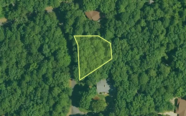 Aerial view of GARLAND County parcel 62047 — Arkansas post-auction with approximate parcel outline