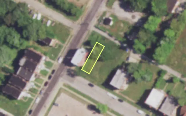 Aerial view of 4671 EVANS AV — vacant lot, St. Louis with approximate parcel outline