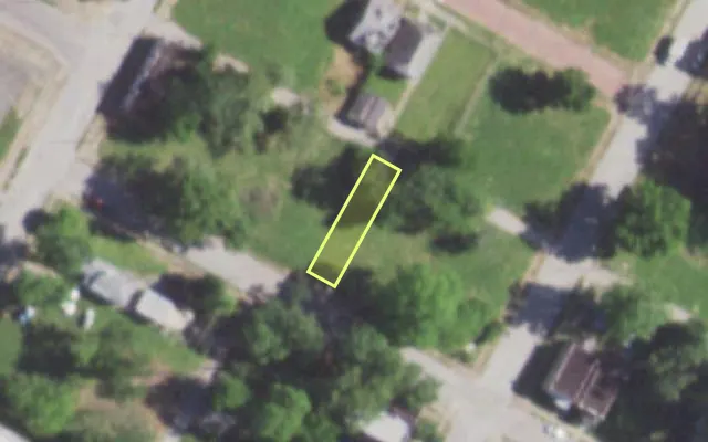 Aerial view of 5559 MAFFITT AV — vacant lot, St. Louis with approximate parcel outline