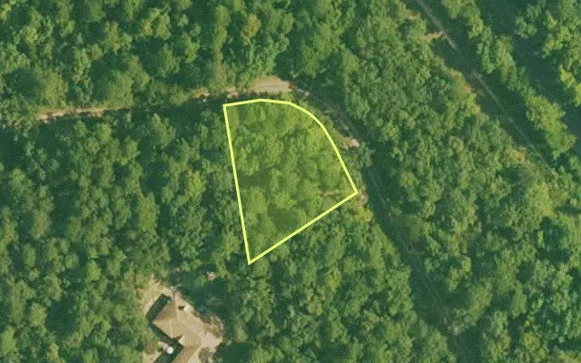 Aerial view of SALINE County parcel 448-00075-000 — Arkansas post-auction with approximate parcel outline
