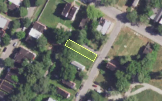 Aerial view of 3135 FAIR AV — vacant lot, St. Louis with approximate parcel outline