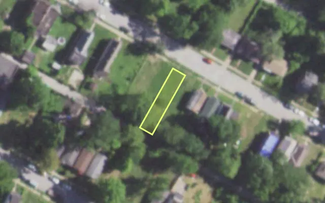 Aerial view of 5546 GREER AV — vacant lot, St. Louis with approximate parcel outline