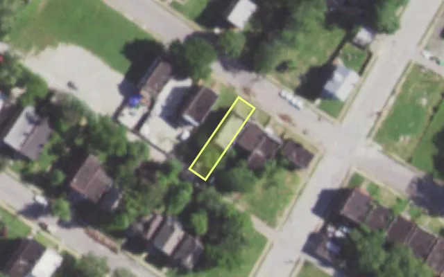 Aerial view of 5910 LOTUS AV — vacant lot, St. Louis with approximate parcel outline
