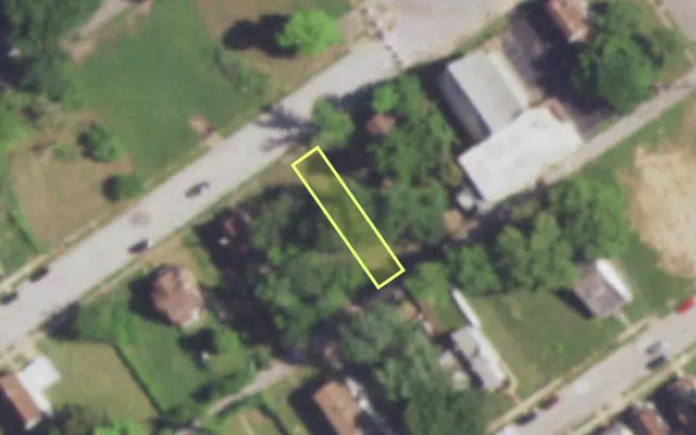 Aerial view of 4938 EMERSON AV — vacant lot, St. Louis with approximate parcel outline