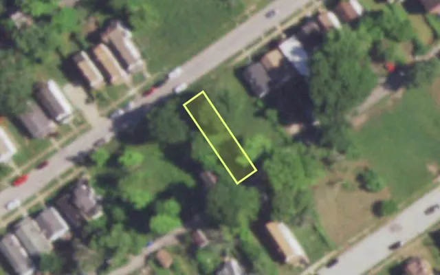 Aerial view of 4940 ALCOTT AV — vacant lot, St. Louis with approximate parcel outline