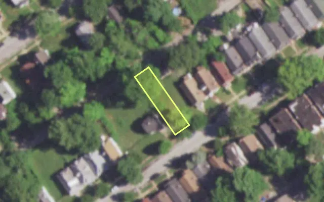 Aerial view of 5345 CLAXTON AV — vacant lot, St. Louis with approximate parcel outline