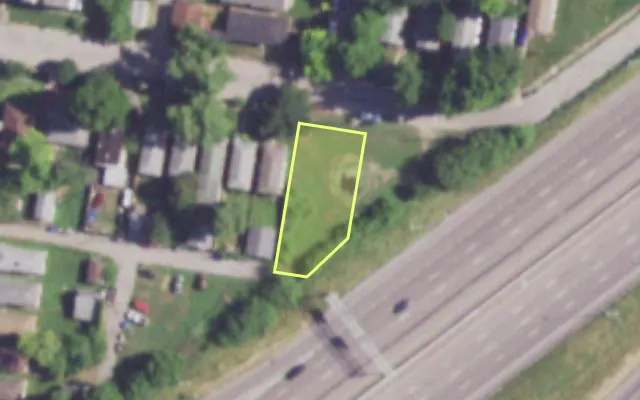 Aerial view of 2098 OSAGE ST — vacant lot, St. Louis with approximate parcel outline