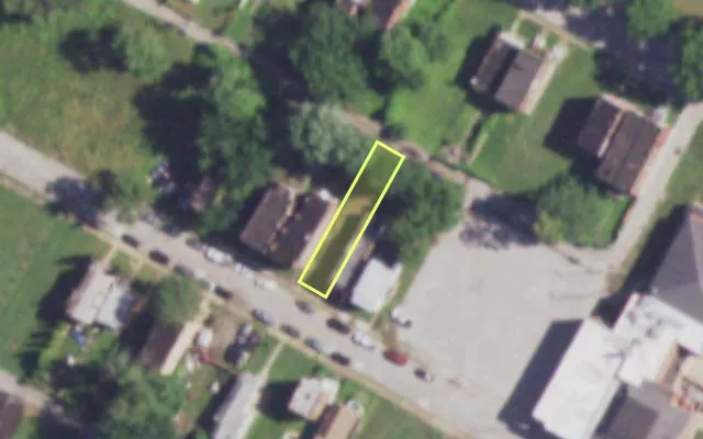 Aerial view of 4235 W NORTH MARKET ST — vacant lot, St. Louis with approximate parcel outline