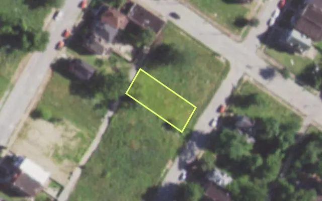 Aerial view of 1389 SEMPLE AV — vacant lot, St. Louis with approximate parcel outline