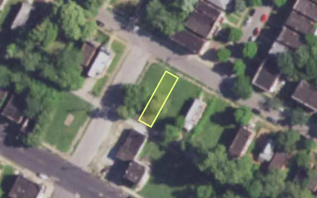 Aerial view of 4282 W PENROSE ST — vacant lot, St. Louis with approximate parcel outline