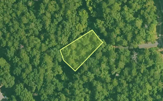 Aerial view of SALINE County parcel 588-00041-000 — Arkansas post-auction with approximate parcel outline