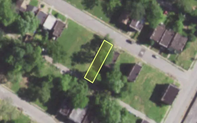 Aerial view of 5824 LOTUS AV — vacant lot, St. Louis with approximate parcel outline