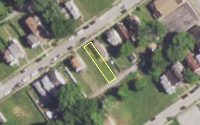 Aerial view of 4938 ARLINGTON AV — vacant lot, St. Louis with approximate parcel outline