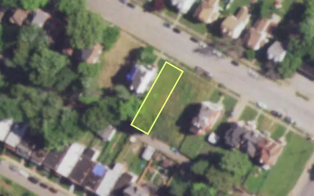 Aerial view of 4530 NEWBERRY TER — vacant lot, St. Louis with approximate parcel outline