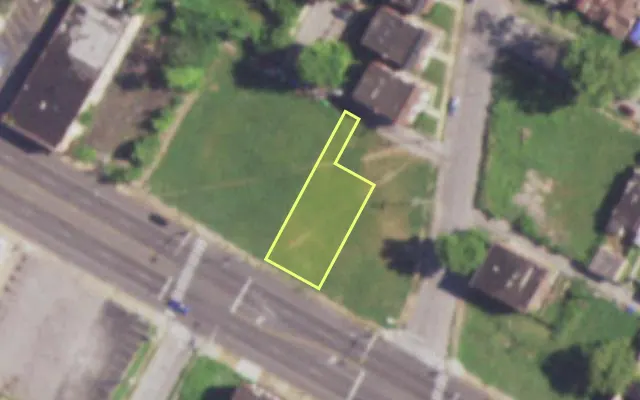 Aerial view of 4911 NATURAL BRIDGE AV — vacant lot, St. Louis with approximate parcel outline