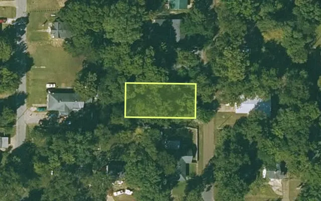 Aerial view of PHILLIPS County parcel 703-03280-000 — Arkansas post-auction with approximate parcel outline
