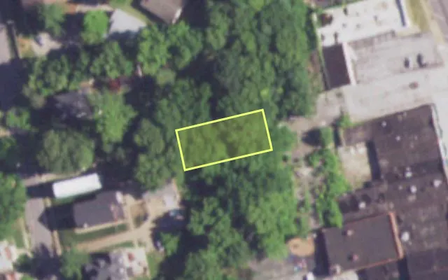 Aerial view of 8224 R CHURCH RD — vacant lot, St. Louis with approximate parcel outline