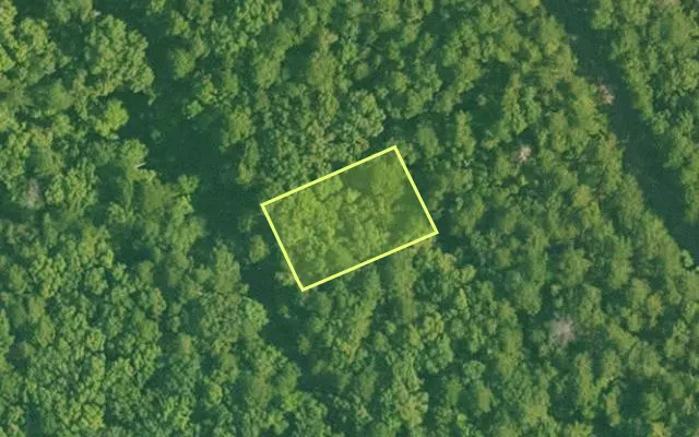 Aerial view of SALINE County parcel 672-00068-000 — Arkansas post-auction with approximate parcel outline