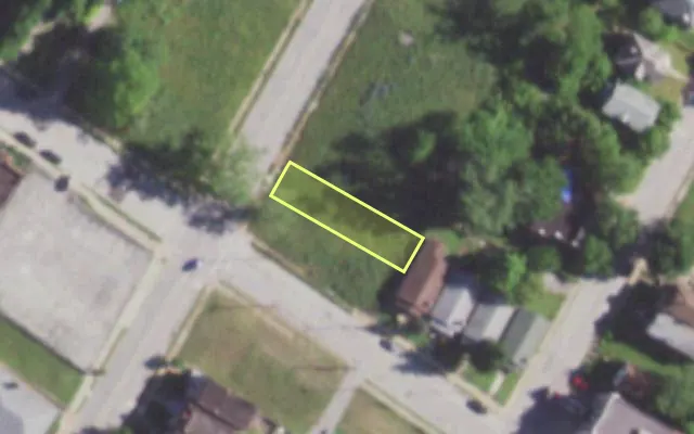 Aerial view of 1404 GOODFELLOW BLVD — vacant lot, St. Louis with approximate parcel outline