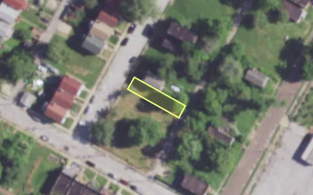 Aerial view of 4212 JOHN AV — vacant lot, St. Louis with approximate parcel outline