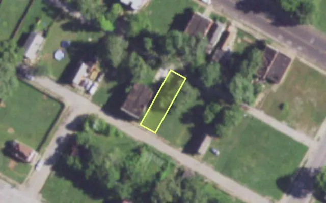 Aerial view of 3825 SHERMAN PL — vacant lot, St. Louis with approximate parcel outline