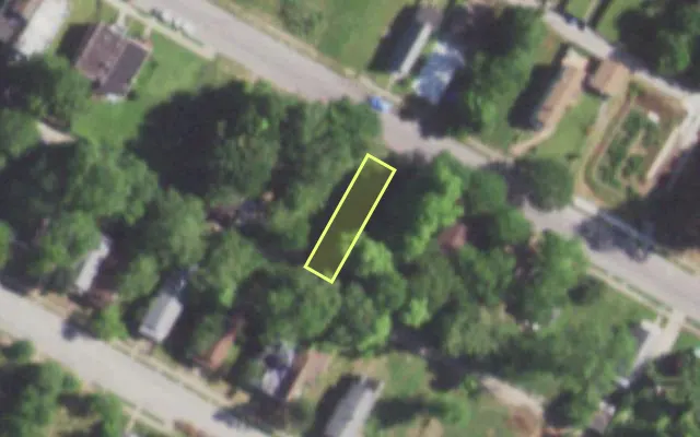 Aerial view of 5710 MAFFITT AV — vacant lot, St. Louis with approximate parcel outline