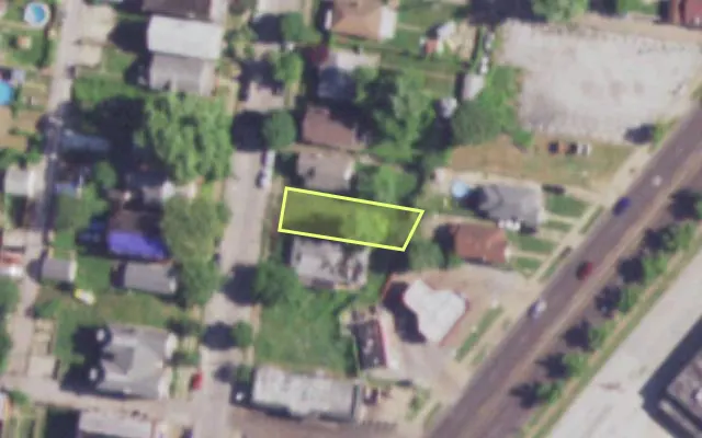 Aerial view of 4338 CALIFORNIA AV — vacant lot, St. Louis with approximate parcel outline