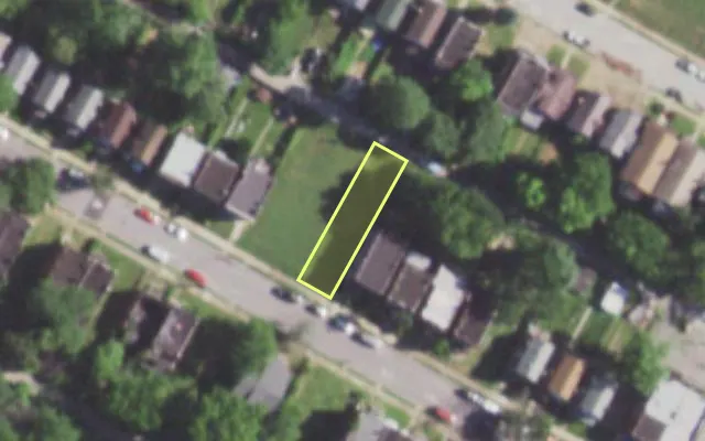 Aerial view of 5833 WABADA AV — vacant lot, St. Louis with approximate parcel outline