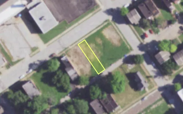 Aerial view of 2110 JOHN AV — vacant lot, St. Louis with approximate parcel outline