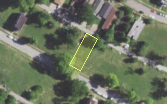 Aerial view of 5845 TERRY AV — vacant lot, St. Louis with approximate parcel outline