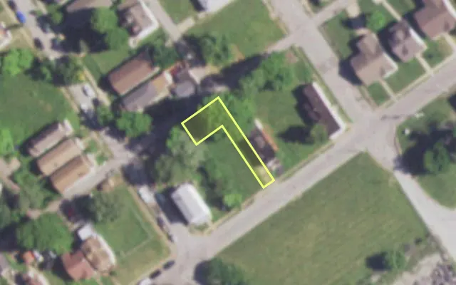Aerial view of 5337 N EUCLID AV — vacant lot, St. Louis with approximate parcel outline
