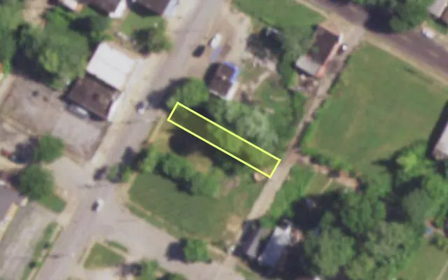 Aerial view of 2810 MARCUS AV — vacant lot, St. Louis with approximate parcel outline
