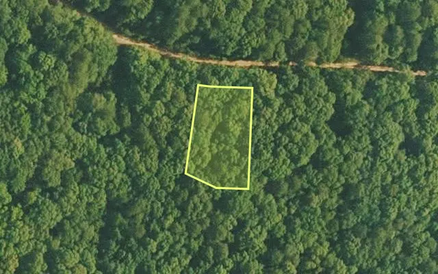Aerial view of VAN BUREN County parcel 4500-01221-0000 — Arkansas post-auction with approximate parcel outline
