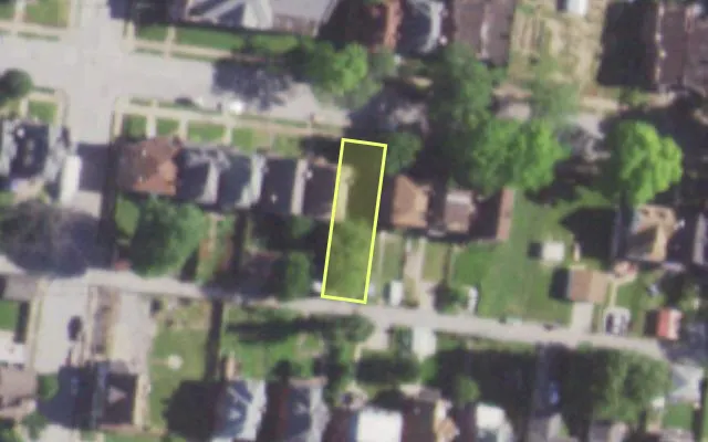 Aerial view of 5076 VERNON AV — vacant lot, St. Louis with approximate parcel outline