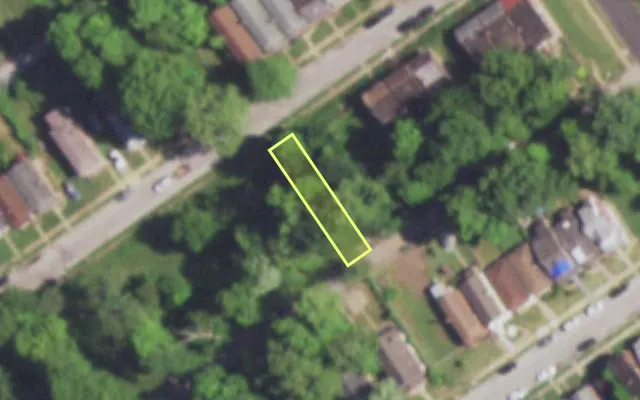 Aerial view of 5248 GENEVIEVE AV — vacant lot, St. Louis with approximate parcel outline