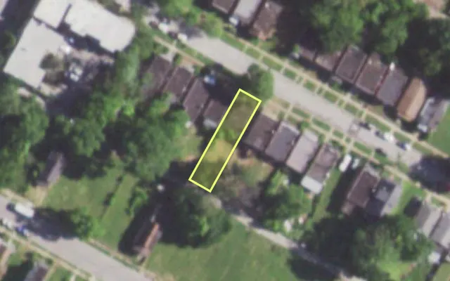 Aerial view of 5738 TERRY AV — vacant lot, St. Louis with approximate parcel outline