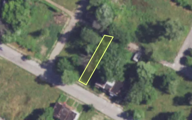 Aerial view of 4233 LABADIE AV — vacant lot, St. Louis with approximate parcel outline