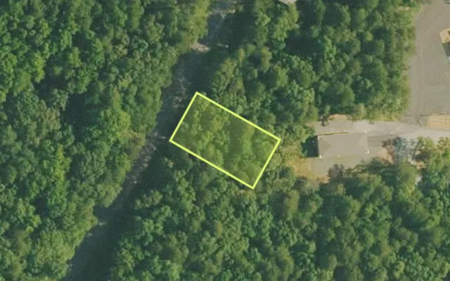 Aerial view of VAN BUREN County parcel 4400-22136-0000 — Arkansas post-auction with approximate parcel outline