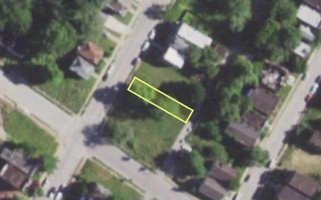 Aerial view of 1362 GOODFELLOW BLVD — vacant lot, St. Louis with approximate parcel outline