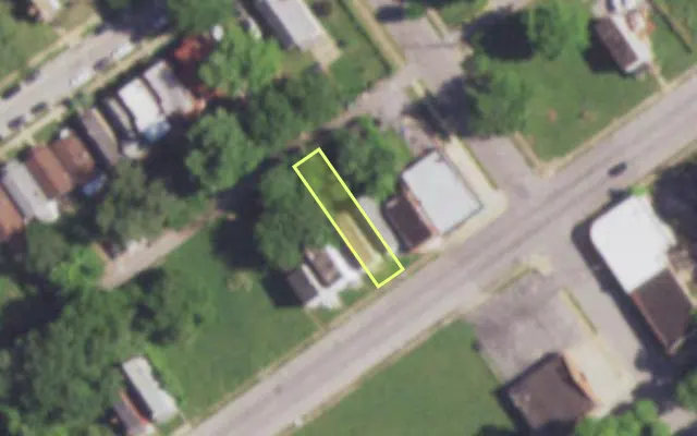 Aerial view of 5091 UNION BLVD — vacant lot, St. Louis with approximate parcel outline