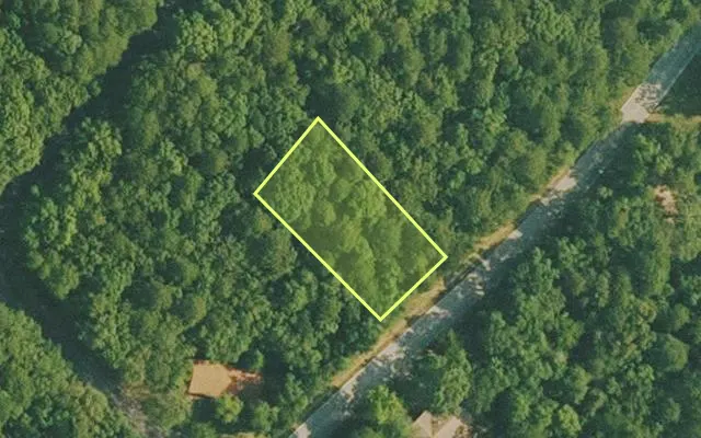 Aerial view of VAN BUREN County parcel 4400-10274-0000 — Arkansas post-auction with approximate parcel outline