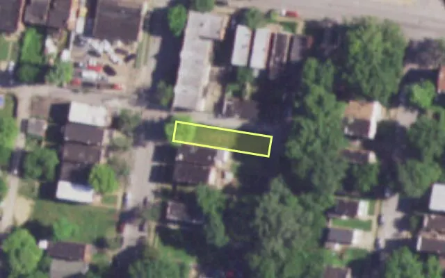 Aerial view of 4214 CALIFORNIA AV — vacant lot, St. Louis with approximate parcel outline